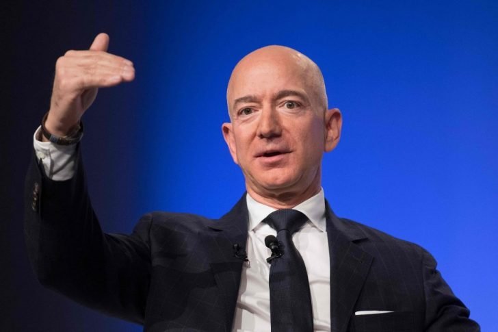 Bezos says dreaming and building his dreams allow him to keep going in accomplishing his and his company's goals, no matter how ambitious it is.