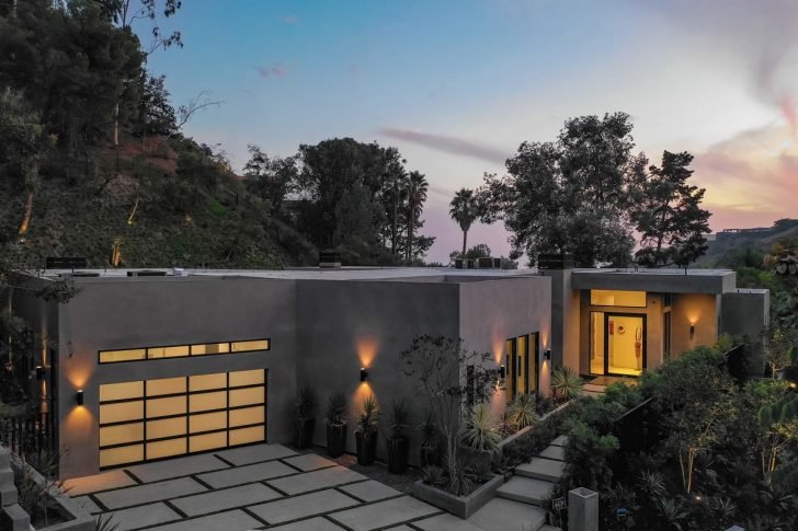 The couple bought another home in Hollywood Hills for an astounding $9.8 million last March.